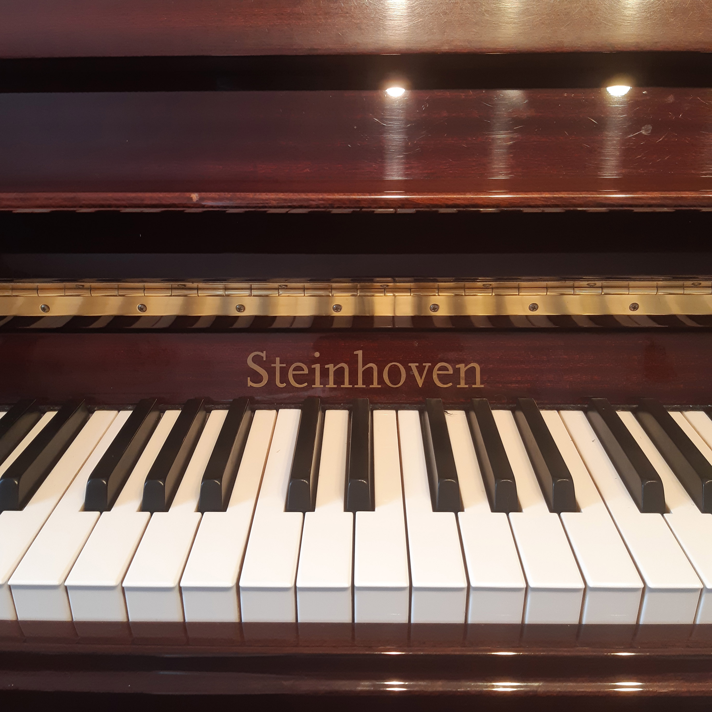 close of the Steinhoven piano keys at the Just Piano tuition studio