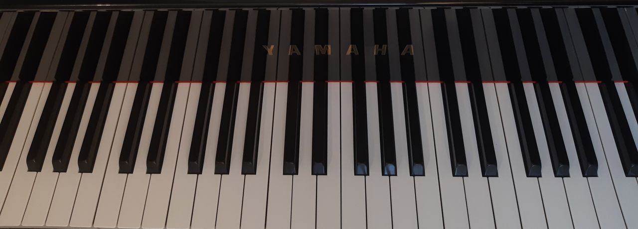 Yamaha piano keys