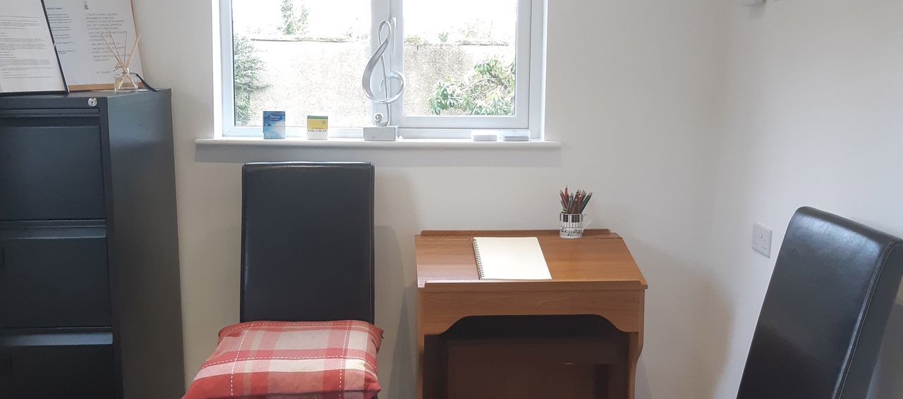 Reading room at the Just Piano tuition studio